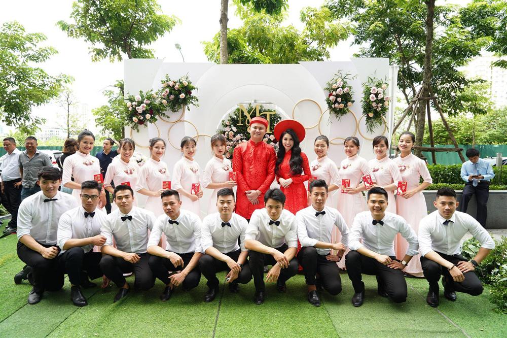 Đám hỏi lộng lẫy của Vân Navy với chồng doanh nhân bất động sản - 1