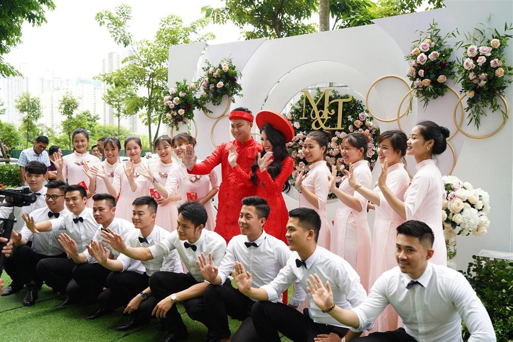 Đám hỏi lộng lẫy của Vân Navy với chồng doanh nhân bất động sản - 2