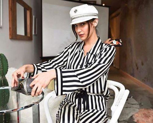 Áo phạm nhân "gây sốt" từ người thường đến ngôi sao - 6