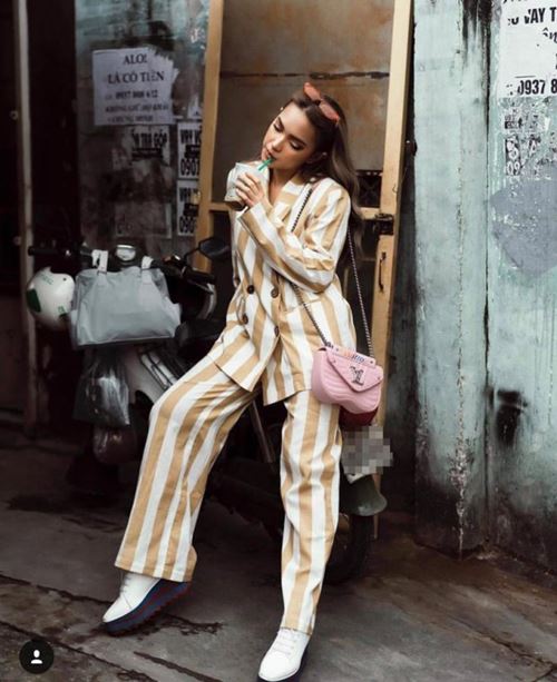 Áo phạm nhân "gây sốt" từ người thường đến ngôi sao - 4