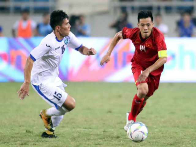 Tranh cãi vụ Park Hang Seo giữ Văn Quyết ở U23 VN: Đá giỏi sẽ có suất