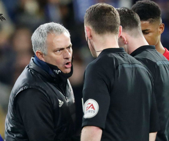 MU - Mourinho &#34;đỏ&#34; nhất Ngoại hạng Anh, Liverpool mất oan 12 điểm - 1