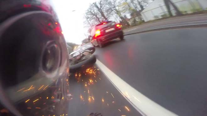 Phanh ABS có thực "thần thánh" cho người đi xe máy tại Việt Nam? - 1