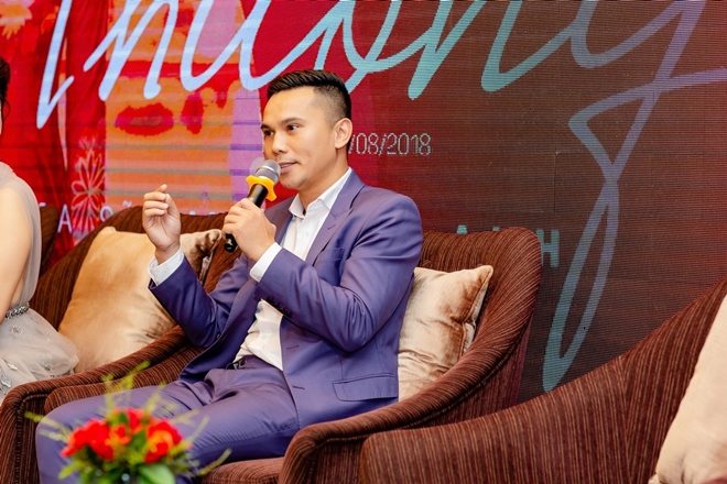 "Giai nhân mới" của Tú Dưa xuất hiện trong bộ cánh gợi cảm hết nấc - 3