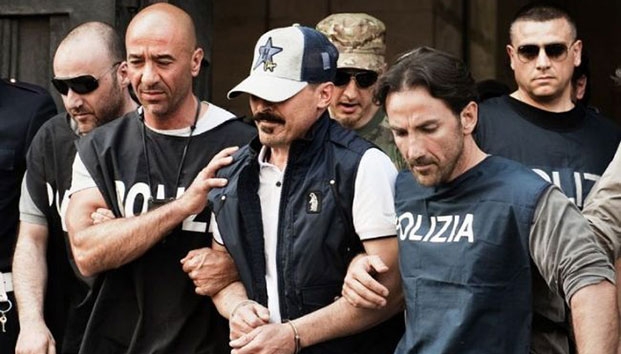 Băng đảng mafia Italia kiếm tiền bằng cách hủy hoại chân tay người - 1