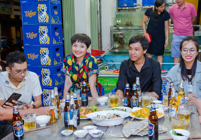 Miu Lê đời thật có đáng yêu hay cá tính như lời đồn? Xem clip này sẽ rõ - 4