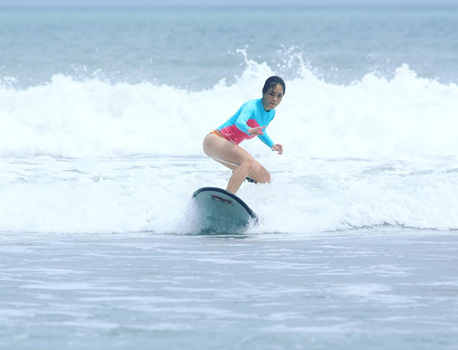 Độ nóng bỏng của 3 mỹ nhân cùng theo đuổi "anh chàng độc thân" - 4