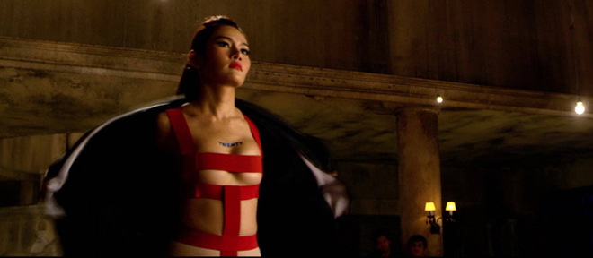 Dàn người tình màn ảnh nóng bỏng tay của "người vận chuyển" - 11