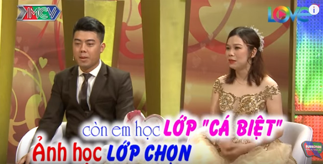 Bạn trai đòi ôm hôn, cô gái ngoài mặt hoảng hốt nhưng trong bụng vui như mở cờ - 1