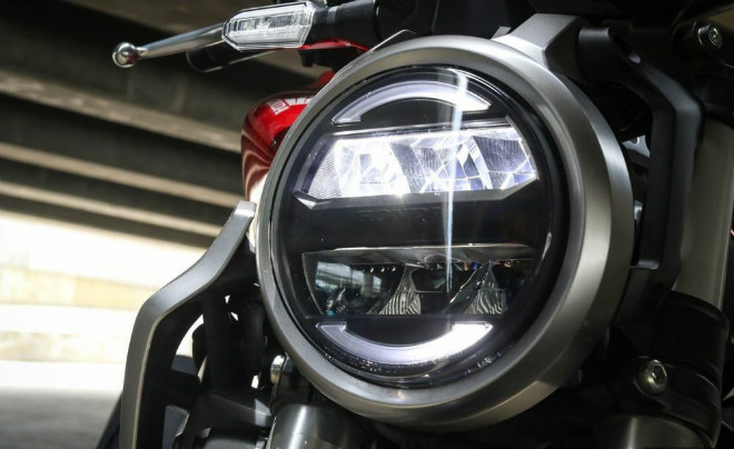 Đánh giá toàn diện 2018 Honda CB300R giá 102 triệu đồng - 2