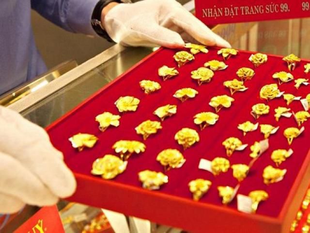 Tin tức trong ngày - Lý giải vì sao “tháng cô hồn” người Việt hay kiêng mua vàng