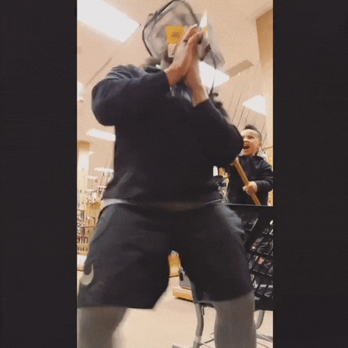 Phụ huynh ngán ngẩm với các nhóc tì "siêu quậy" - 9