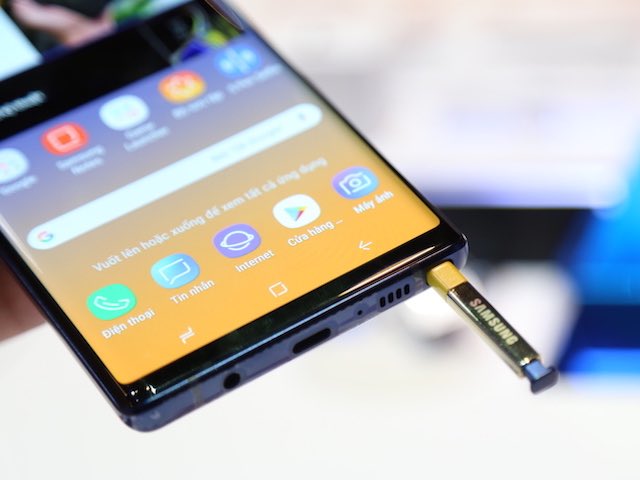 HOT: Samsung Galaxy Note9 chính thức về Việt Nam, giá thấp hơn dự đoán