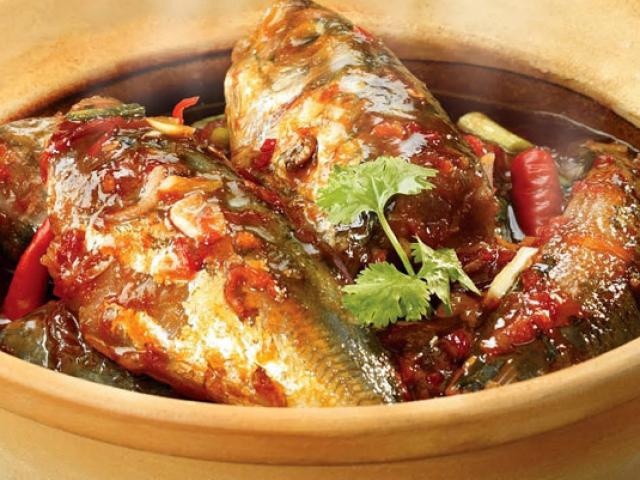 Ẩm thực - Cách làm cá nục sốt tỏi ớt thơm cay dân dã nhưng ăn "cực đã"