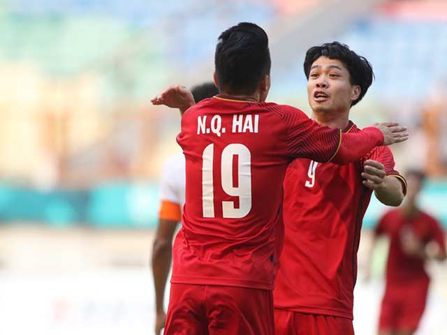 Trực tiếp U23 Việt Nam - U23 Pakistan: Quang Hải mở tỷ số, ban bật quá đẹp