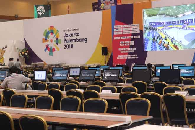 ASIAD đón 11.000 ngôi sao châu Á: Chủ nhà Indonesia vượt “sóng dữ” - 4
