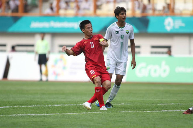 U23 Việt Nam thắng dễ U23 Pakistan: Bộ tứ huyền ảo, dậy sóng ra quân - 2