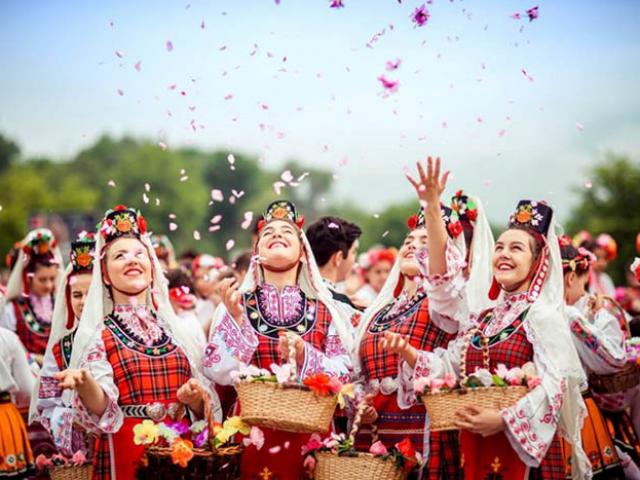 Du lịch - Bulgaria và thung lũng hoa hồng thơ mộng
