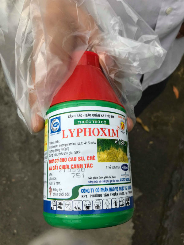 Thuốc diệt cỏ bị kiện gây ung thư tại Mỹ vẫn bán chạy tại Việt Nam - 1