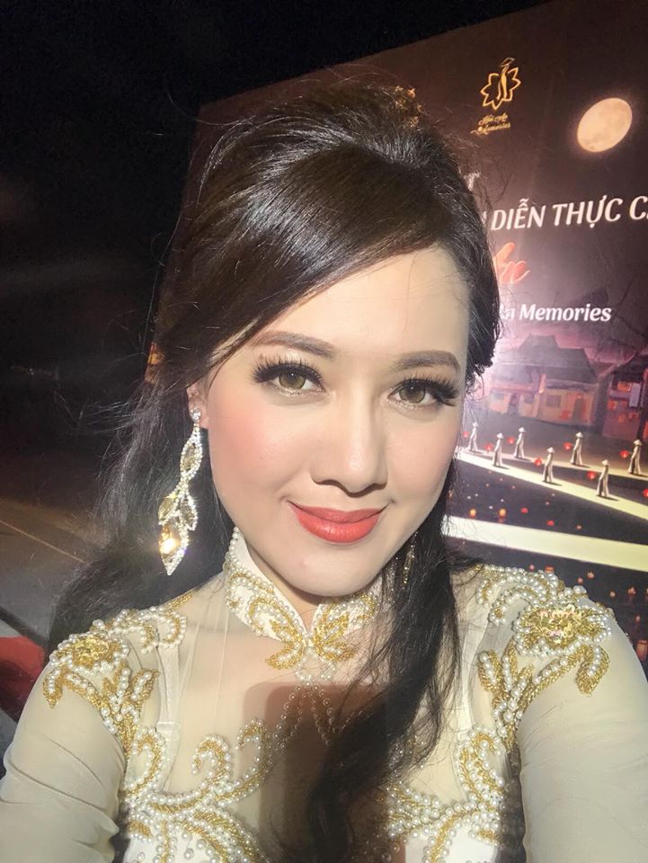 Đời thực trẻ trung nhí nhảnh của MC thời sự 19h Hoài Anh - 6