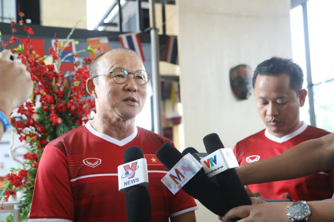 U23 Việt Nam đấu Nepal: HLV Park Hang Seo lộ chiến thuật, &#34;uy hiếp&#34; đối thủ - 1