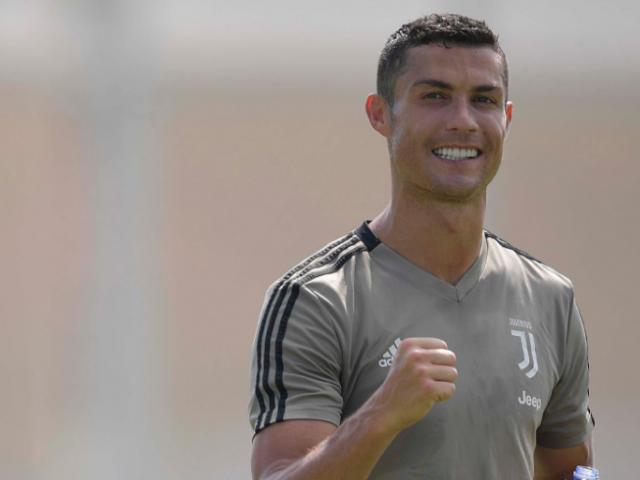 ”Siêu bom tấn” Ronaldo ra mắt Serie A: Đối thủ lo khủng bố, ”vỡ sân”