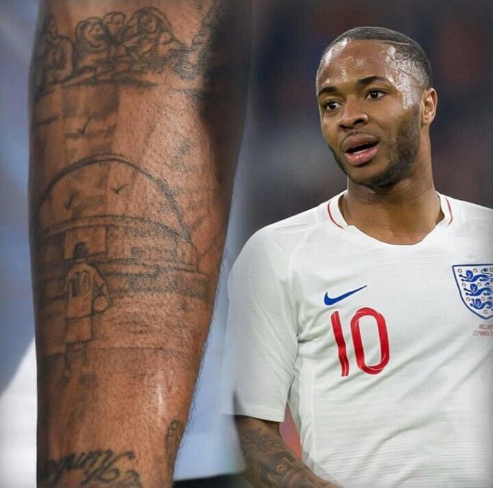 Raheem Sterling lại &#34;dính mực&#34; sau hình xăm khẩu súng gây tranh cãi - 5