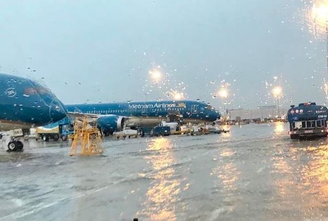 Bão số 4 suy yếu thành áp thấp nhiệt đới sau khi đổ bộ Nam Định - Thanh Hóa - 4