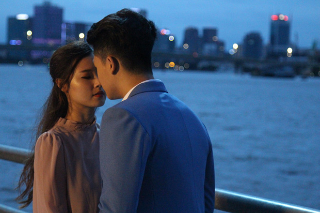 Sự thật ảnh khóa môi của tình cũ Hoàng Thùy Linh và hot girl Midu - 3