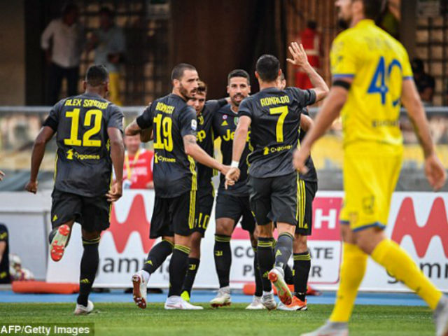 Bóng đá - Trực tiếp bóng đá Ronaldo ra mắt, Chievo - Juventus: Bàn định đoạt phút bù giờ (KT)