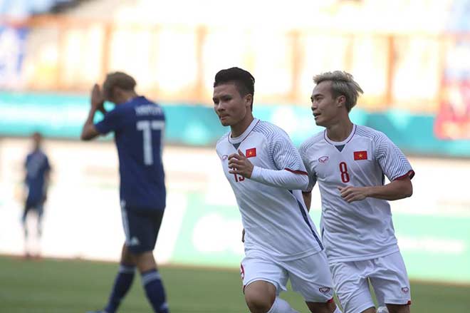 U23 Việt Nam quật đổ "khổng lồ" Nhật Bản: Bất ngờ ASIAD, thần tài Quang Hải - 3