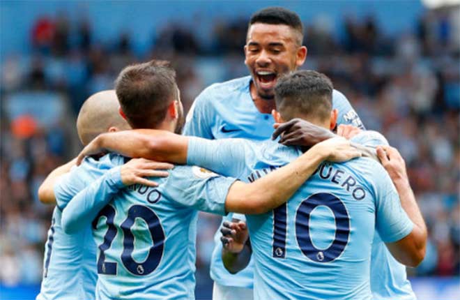 Man City - Huddersfield: Mãn nhãn 7 bàn, người hùng hat-trick - 1