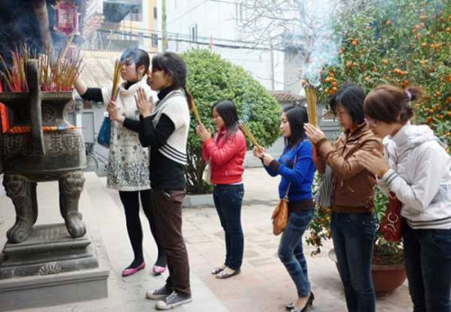 Rằm tháng Bảy ghé 5 ngôi chùa nhất định phải đi ở Hà Nội - 4