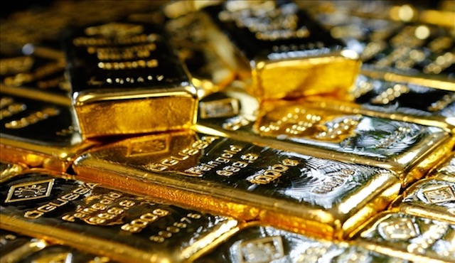Giá vàng hôm nay 20/8: Vàng giằng co trước sức ép lớn từ USD - 1