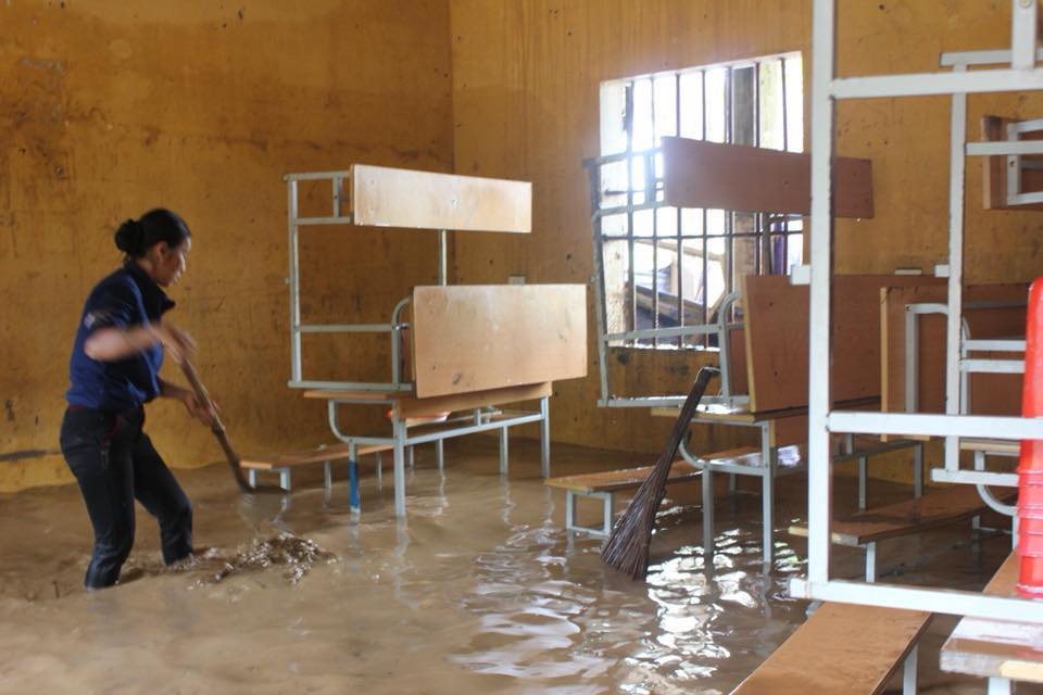 Người dân khốn khổ sau đợt lũ kinh hoàng tại Nghệ An - 3