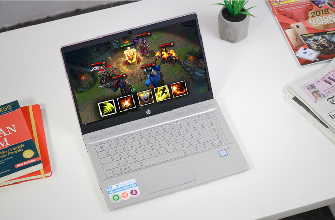 Cách chọn laptop đúng chuẩn cho cô nàng “mù” công nghệ - 2