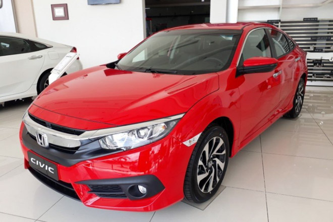 Giá xe Honda Civic cập nhật tháng 8/2018 - 3