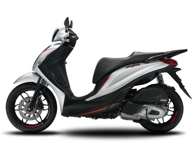 Điểm mặt những xe tay ga được trang bị phanh ABS tại Việt Nam - 1