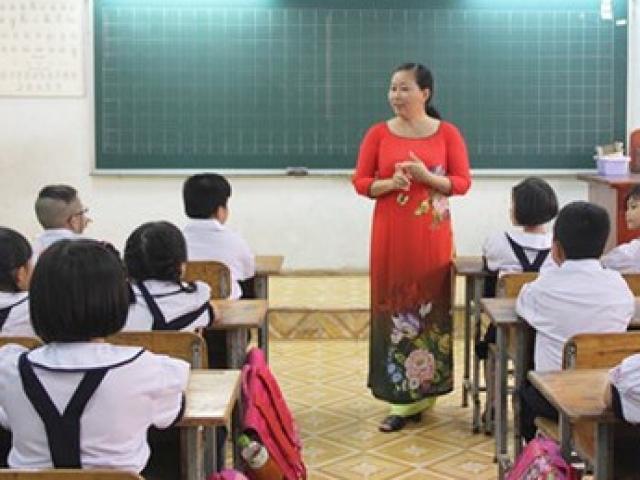 Hà Tĩnh: Giám đốc Sở GD hứa không phải thu tiền HS, giáo viên mừng rơn