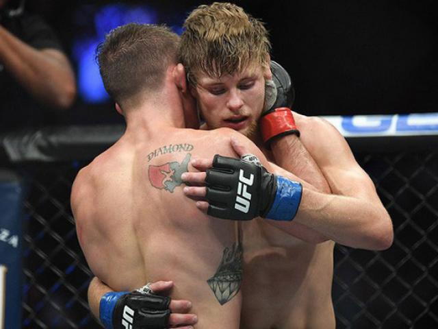 Thể thao - Kinh hoàng: Võ sỹ UFC đút máy khoan vào túi quần, "chỗ ấy" gặp đại họa