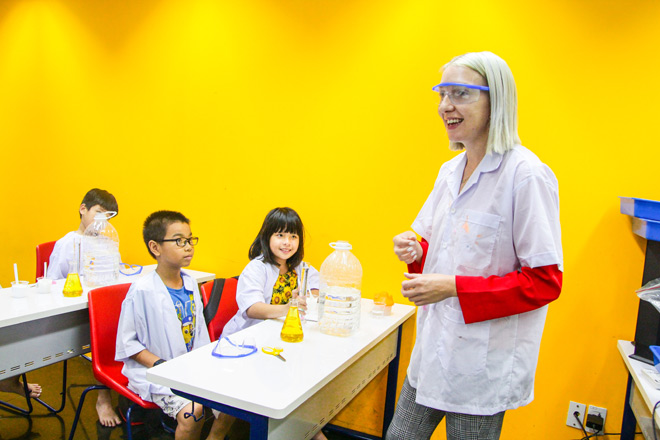 Bật mí 5 chữ cái tạo nên sức hấp dẫn của lớp học STEAM English tại AEG - 2