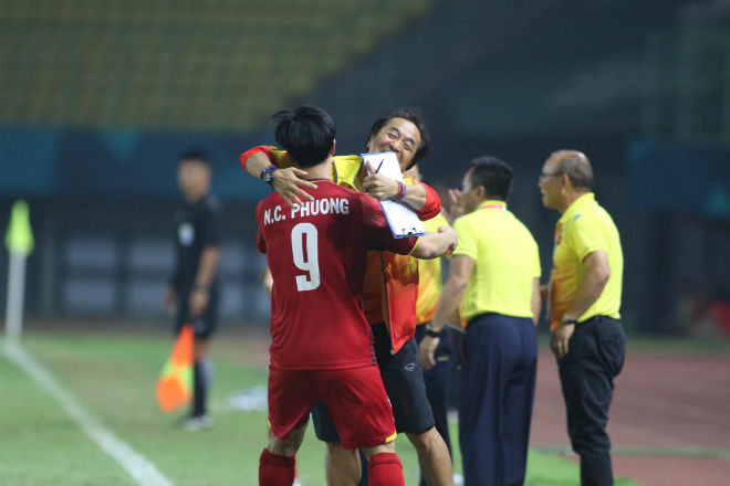 Bùng nổ: Công Phượng tỏa sáng ghi &#34;bàn thắng vàng&#34; cứu U23 Việt Nam - 4