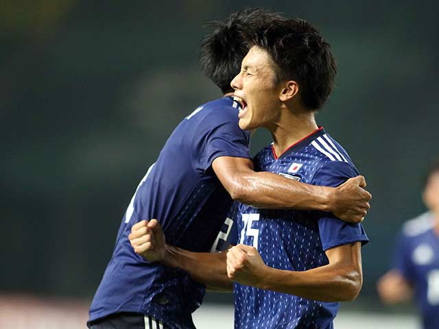 Thua U23 Việt Nam, Nhật Bản ”lột xác” thắng Malaysia nghẹt thở