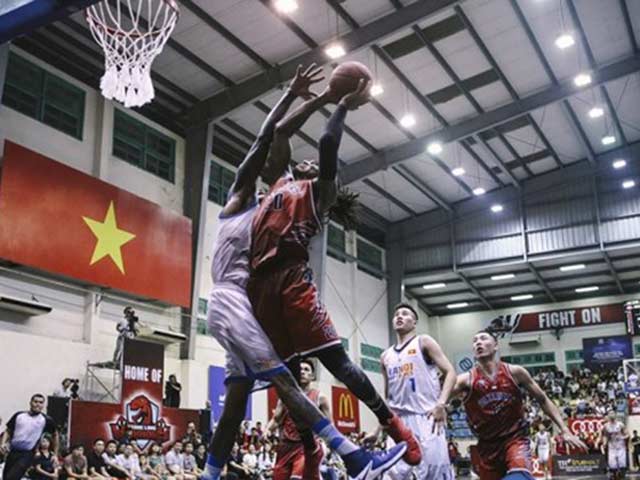 Thể thao - Tin thể thao HOT 23/8: Hanoi Buffaloes đại thắng “derby Thủ đô”