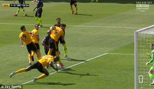 Chi tiết Wolverhampton – Man City: Aguero quá đen (KT) - 6