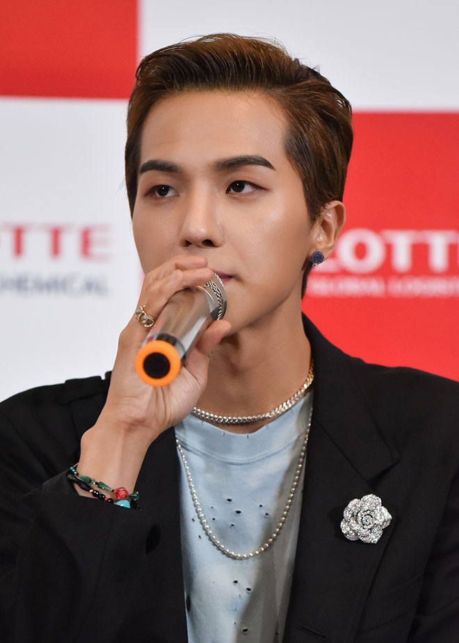 Nhóm nhạc Winner muốn đi chợ đêm, ăn các món dân dã ở Sài Gòn - 3