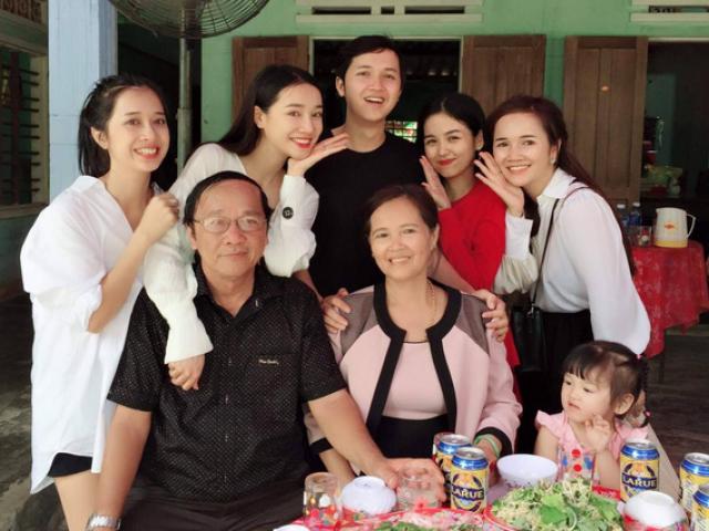 Đời sống Showbiz - Nhã Phương hành động bất ngờ: Không nhắc đến Trường Giang sau ngày đính hôn