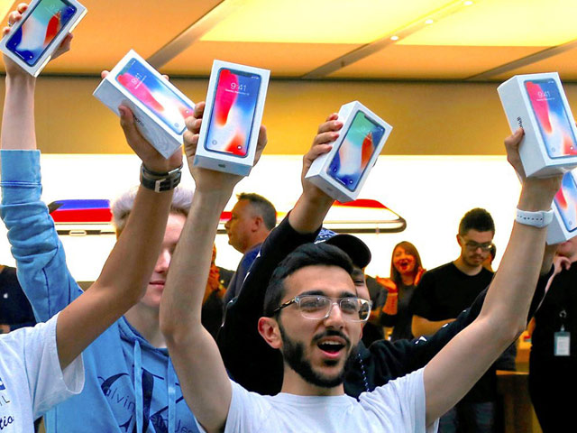 Bộ ba iPhone mới sẽ tạo ra đợt nâng cấp khổng lồ chưa từng có