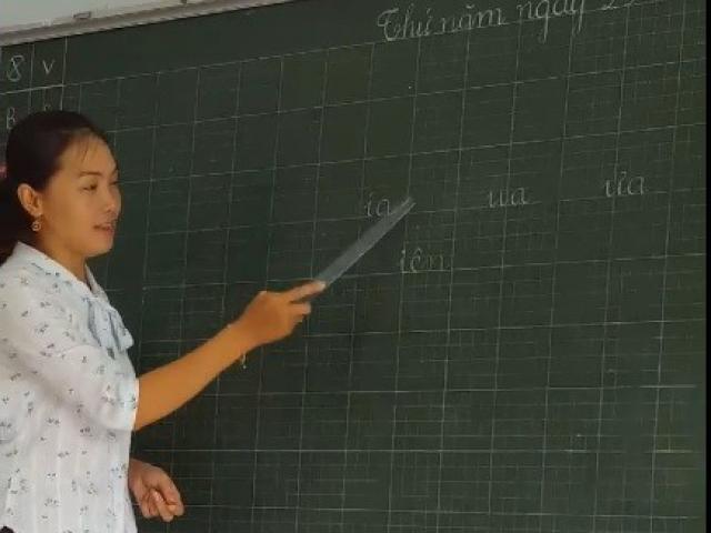 Giáo dục - du học - Bất ngờ với nguồn gốc cách đánh vần "lạ" của cô giáo