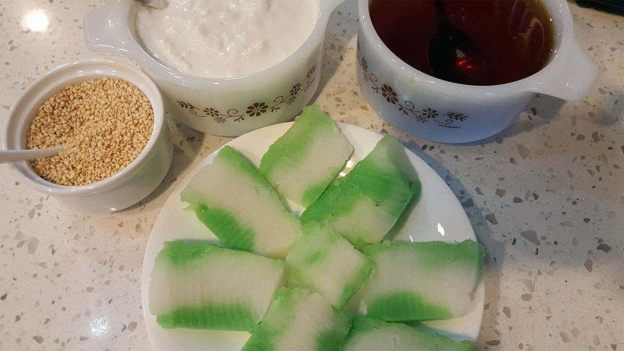 Cách làm bánh đúc lá dứa nước cốt dừa cực ngon ngay tại nhà - 2